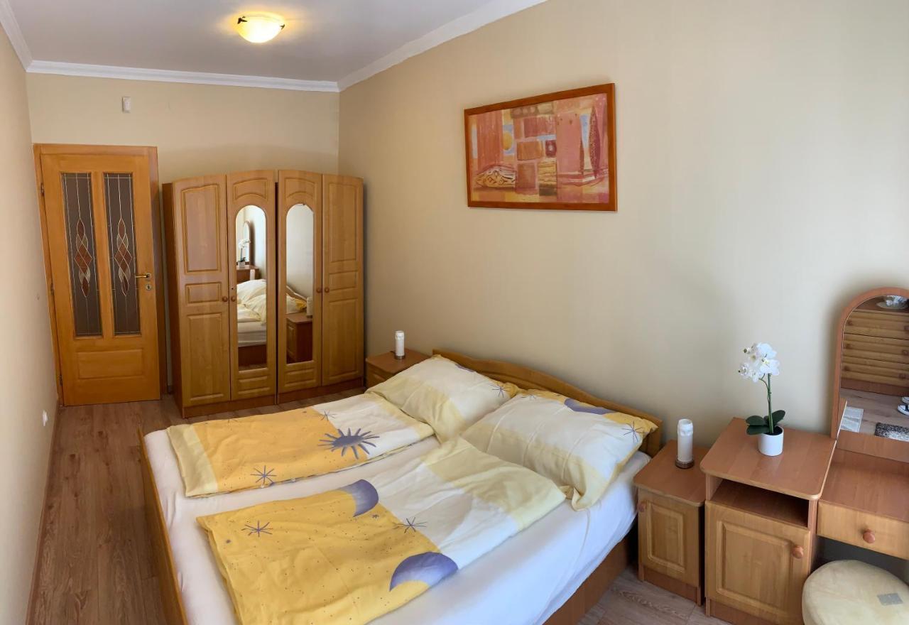 Relax Apartman Хайдусобосло Экстерьер фото