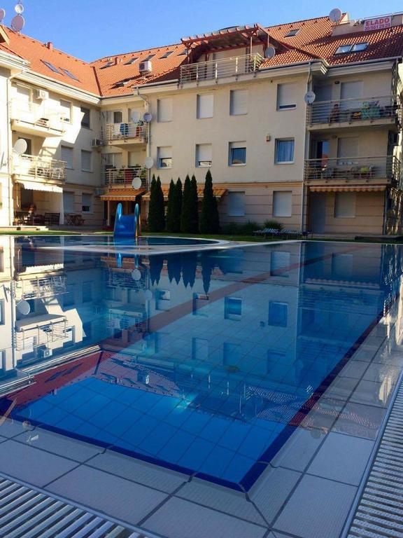 Relax Apartman Хайдусобосло Экстерьер фото